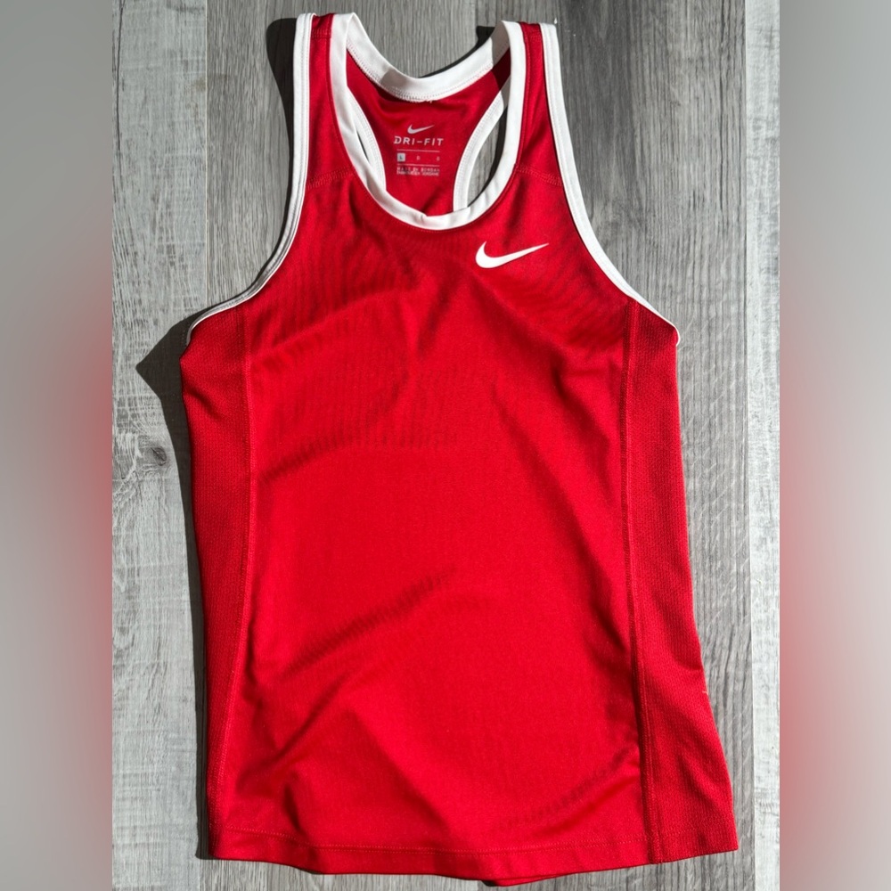 Kids size large NIKE tank top